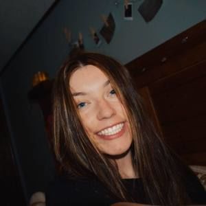 Meet your Posher, Casey